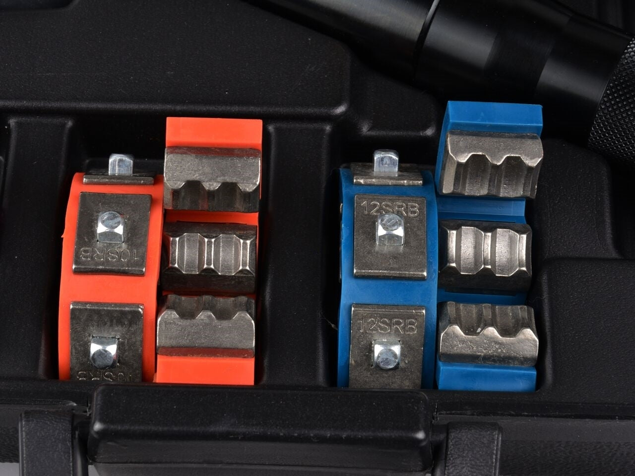 Cleste A/C hidraulic pentru sertizat cabluri, GEKO G00905