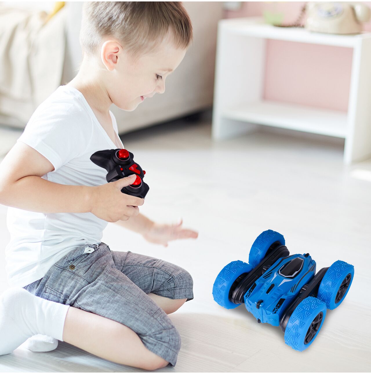 Masinuta Twister 360 LED cu telecomanda, MalPlay 111676