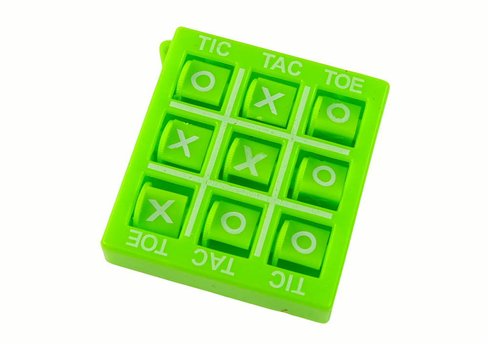 Joc de societate Tic Tac Toe, 4.5 cm, verde, Lean 16001