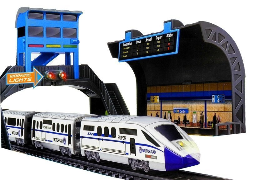 Set trenulet de jucarie cu locomotiva si 1 vagon, 244 cm, 106 x 44 cm, multicolor, Lean 2434