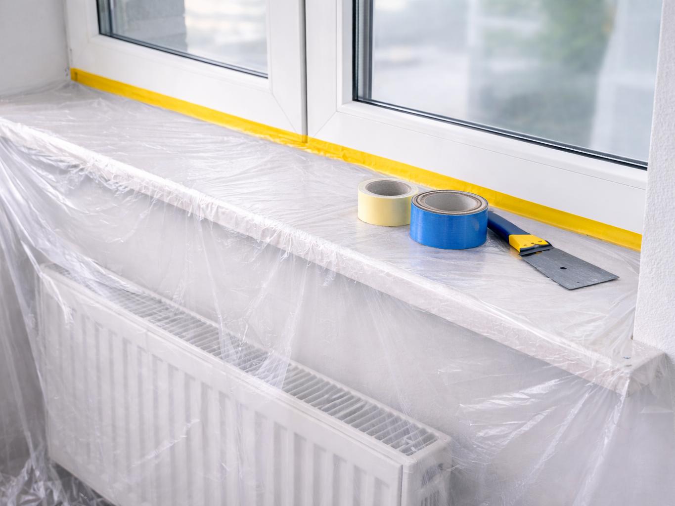 Folie de protectie standard pentru vopsit cu banda, 55 cm x 20 m / 16 mm, Geko G66392