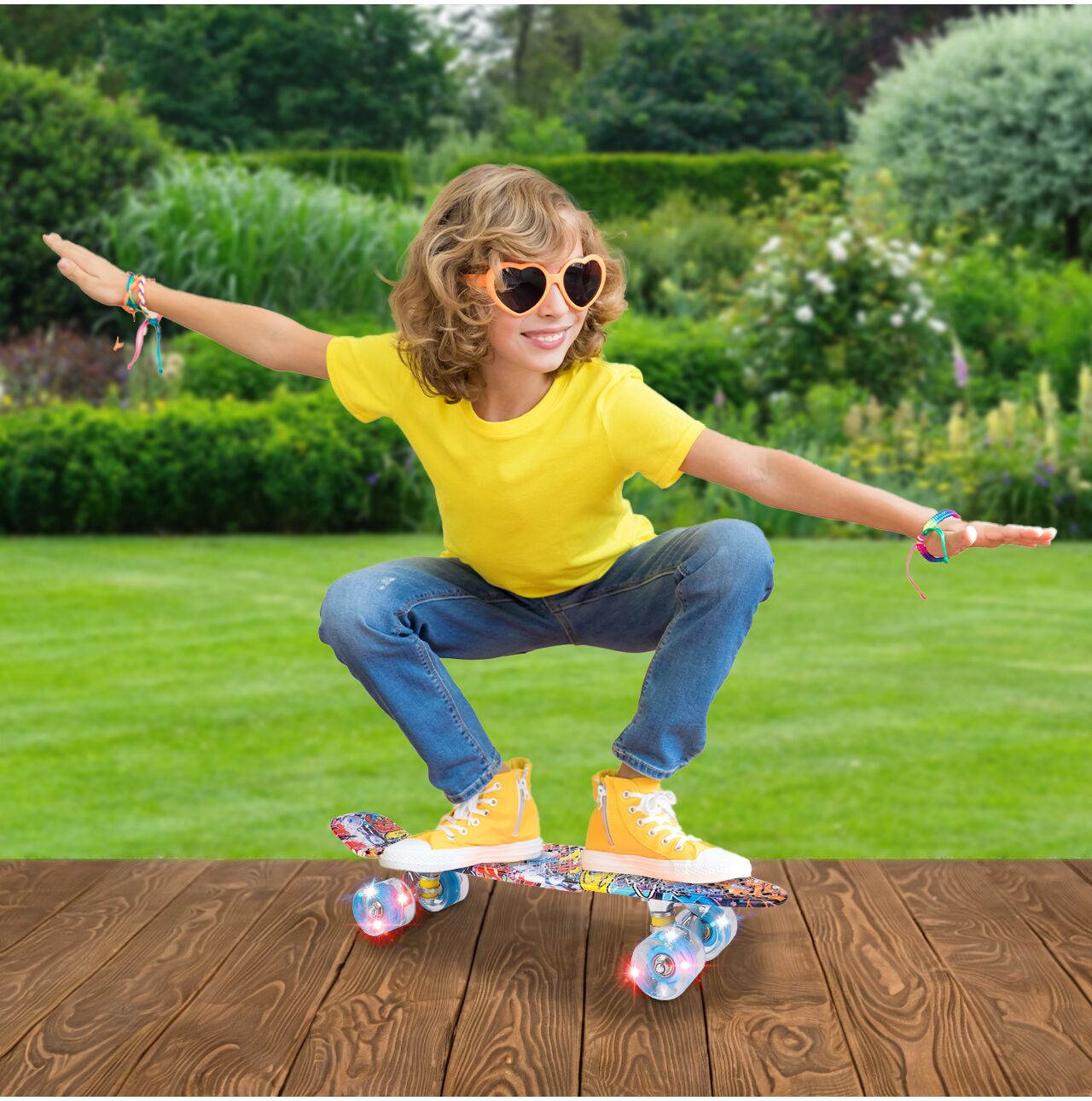 Skateboard Graffiti cu roti luminoase LED RGB, 56x14,5cm, MalPlay 112333