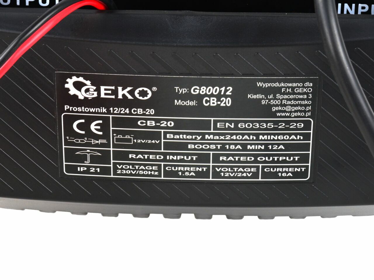 Redresor acumulatori auto 12/24V, 60-240Ah,16A, Geko G80012