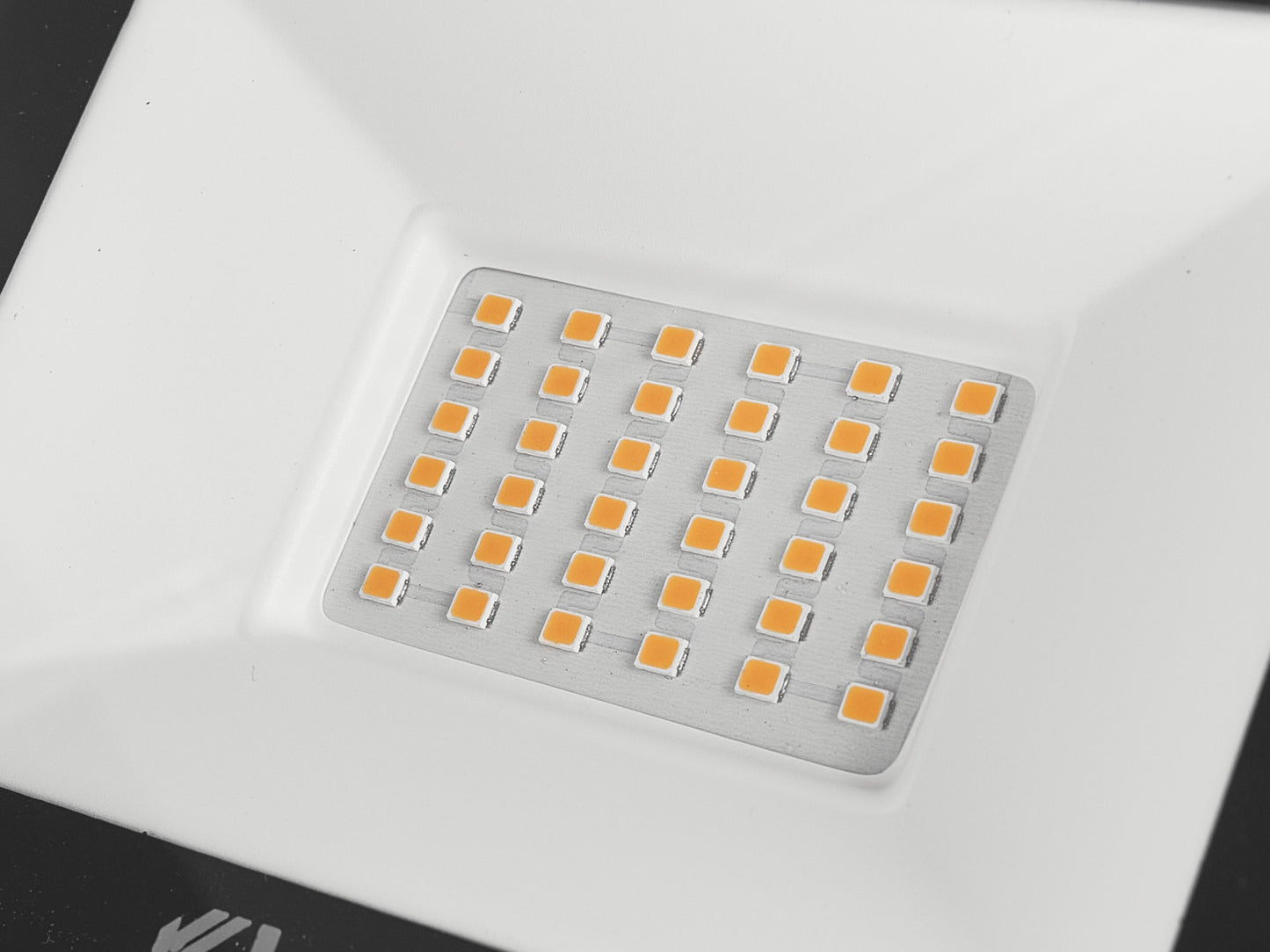 Proiector LED cu lumina alba, 30 W, 6500 K, Keltin K02030