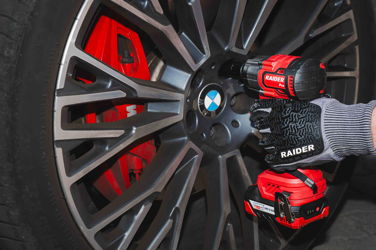 Set masina de insurubat cu impact si cheie de impact RDP-PCDIW20, 1 / 2", 320 Nm, 2 x 2 Ah, Raider 030253