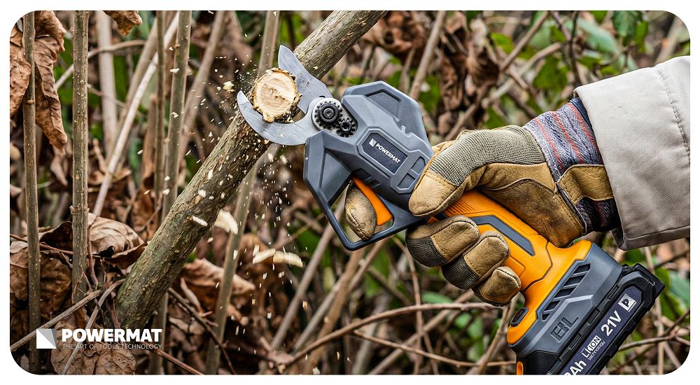 Foarfeca electrica cu acumulator pentru gradina PM-SA-21V-2AM, 30 mm, 1000 W, 2 x 21 V, afisaj LCD, Powermat PM1550