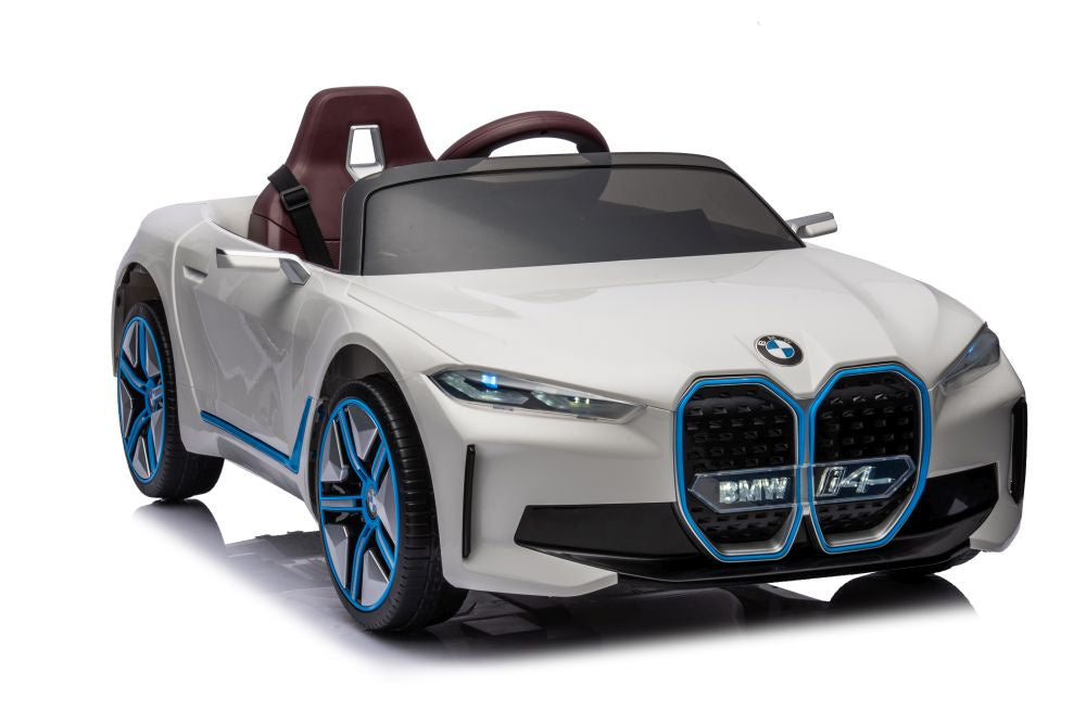 Masina electrica BMW I4 4 x 4, alb, Lean 15760