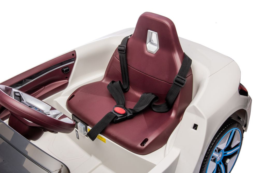 Masina electrica BMW I4 4 x 4, alb, Lean 15760