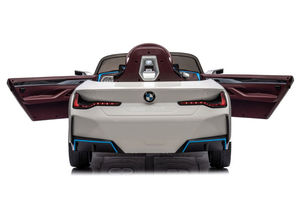 Masina electrica BMW I4 4 x 4, alb, Lean 15760