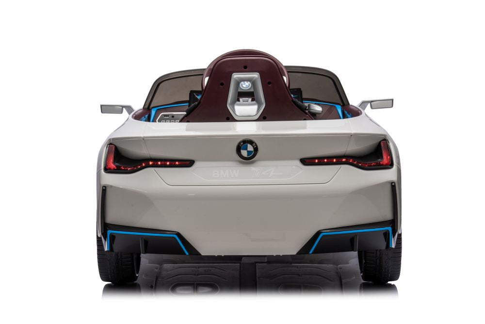 Masina electrica BMW I4 4 x 4, alb, Lean 15760